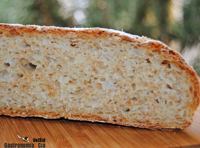 Pan de cebolla y laurel