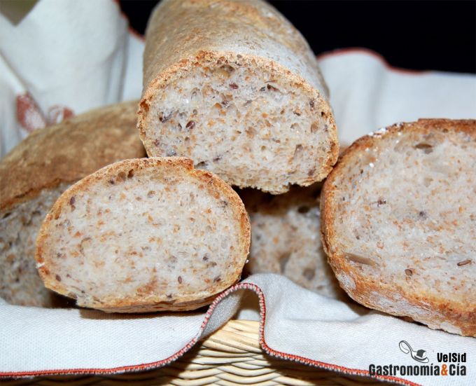 Pan integral con pipas de girasol y semillas de lino