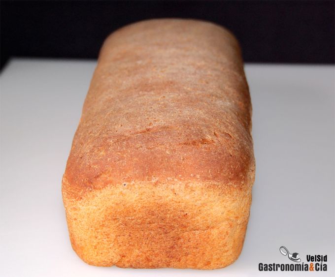 Pan de molde y avena