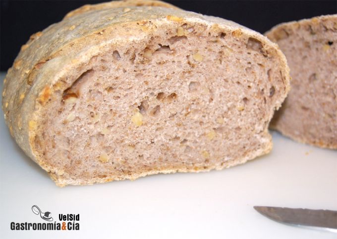 Pan de nueces y harina de centeno