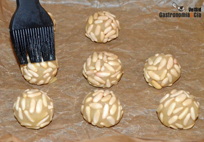 Receta de panellets de piñones bajos en azúcar