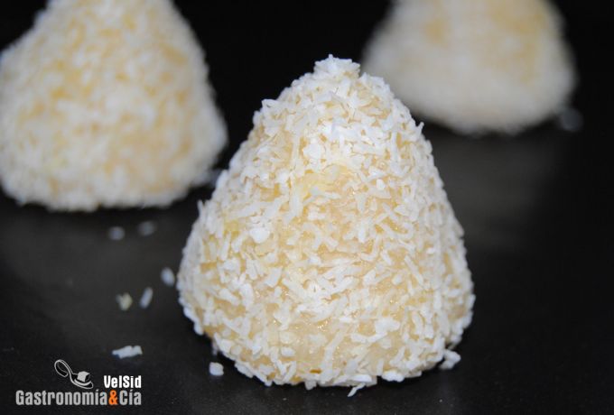 Receta de Panellets de coco