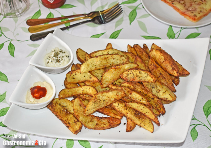 Patatas gajo con piel y muchas especias 