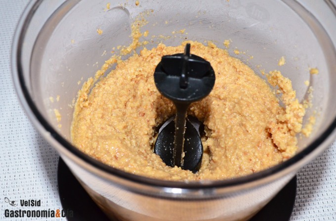 Cómo hacer pasta de avellanas