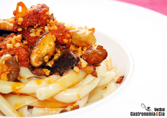 Receta de pasta con setas y sobrasada