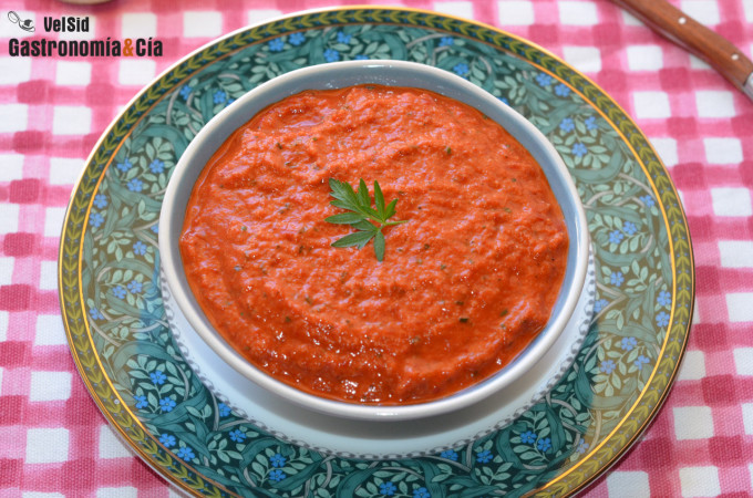 Paté de pimientos y ajos asados