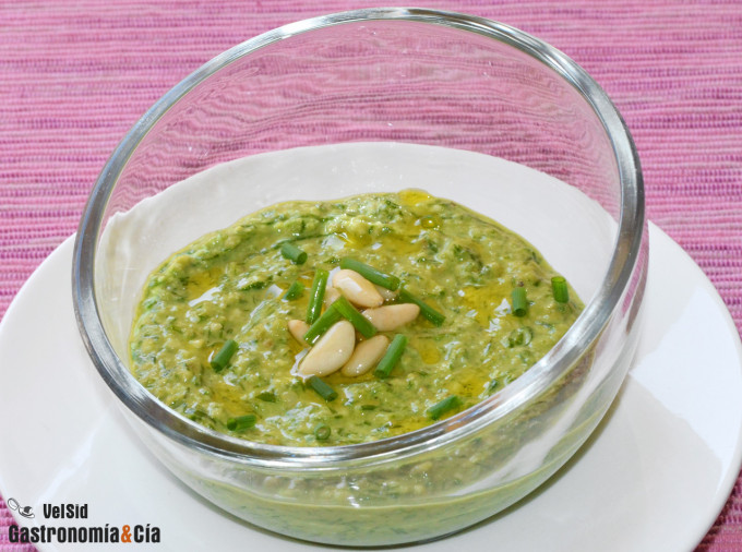 pesto de cebollino vegano