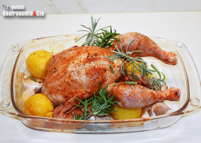 Picantón asado con gochu jang y limón