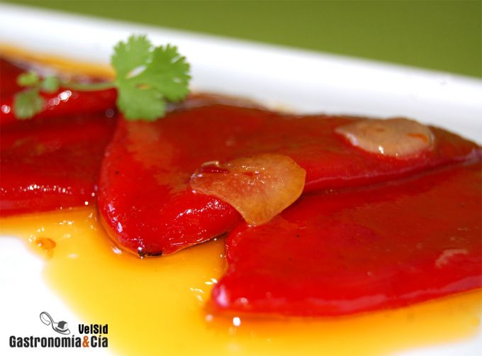 Pimientos del piquillo confitados