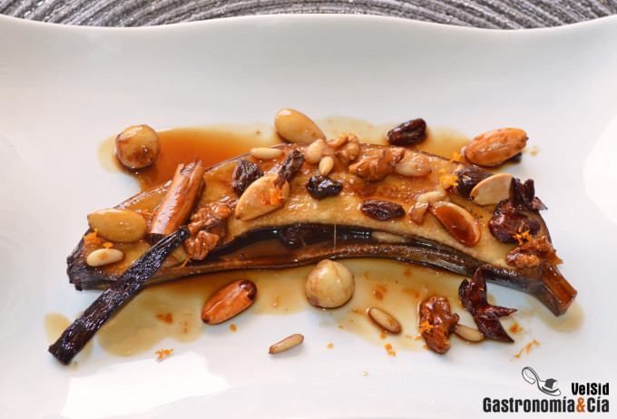 Plátano con Ponche y frutos secos