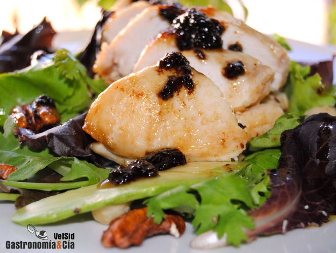 Pollo confitado con vinagreta balsámica de higos