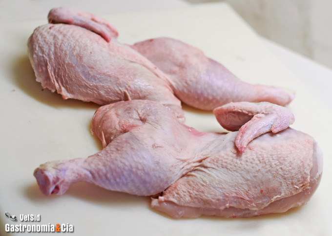 Pollo asado con especias y limón