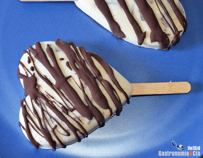 Minimagnum de mascarpone y chocolate