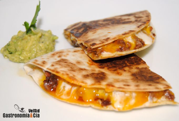 Quesadilla de ternera brava