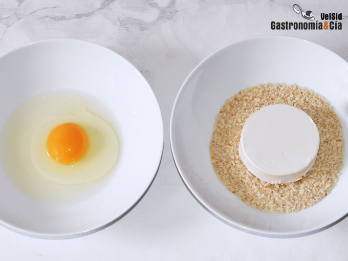 Cómo hacer queso de cabra rebozado