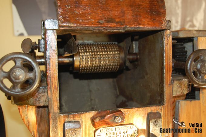 Refinadora de frutos secos