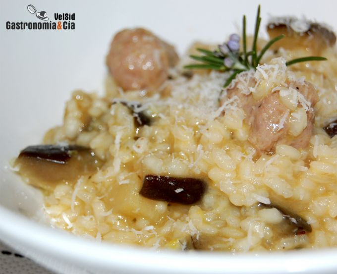Risotto de berenjenas y butifarra