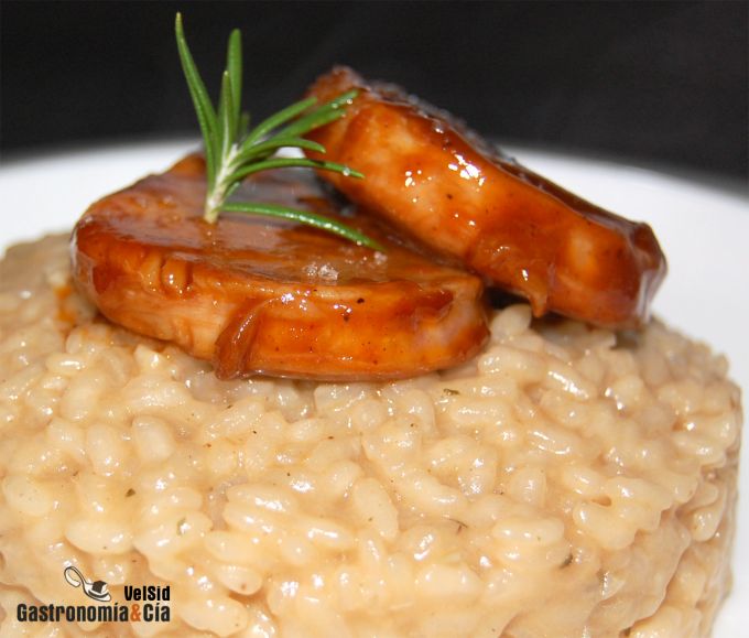Risotto con solomillo barbacoa a la miel