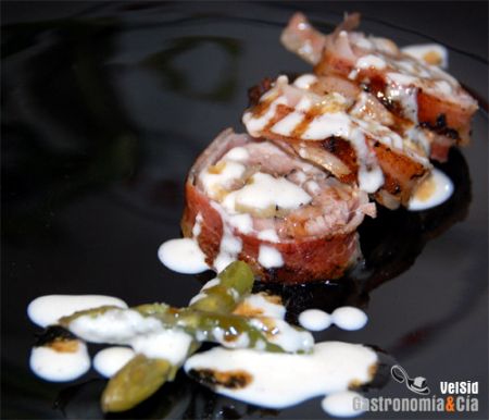 Rollito de lomo y pera