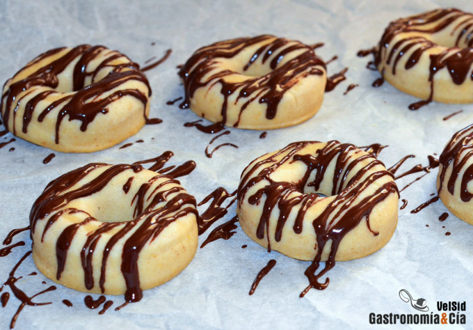 Rosquillas tiernas de queso y azahar