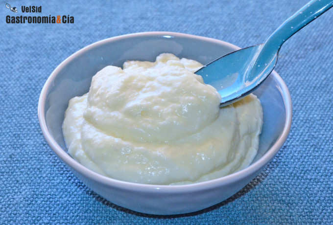 Salsa toum, salsa de ajo libanesa