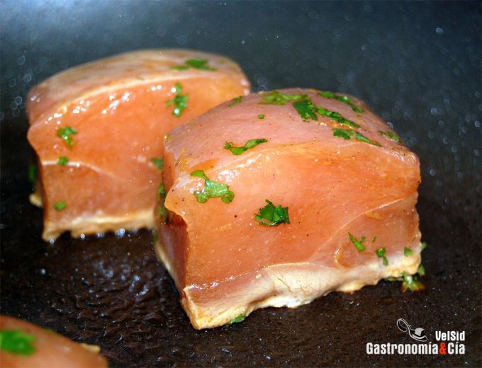 Receta de Pavo con soja y cremoso de berenjena