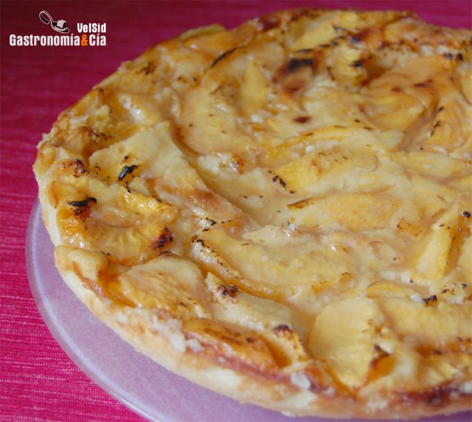 Tarta de nectarinas