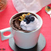 Mug cake de algarroba y nueces