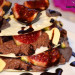 Mousse de chocolate con higos y obleas crujientes