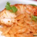 Orzo con langostinos y vinagreta de mango