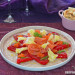 Pimientos del piquillo con salmón ahumado y Tête de Moi