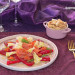 Pimientos del piquillo con salmón ahumado y Tête de Moi