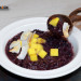 Pudin de arroz negro con mango y coco