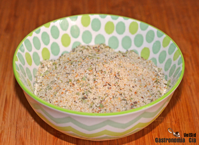 Tofu rebozado con mahonesa de sriracha