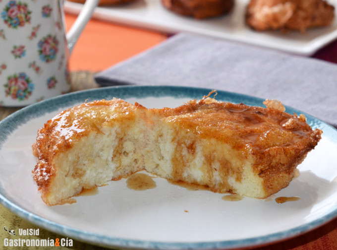 Torrijas de leche con almíbar de miel y Pedro Ximénez