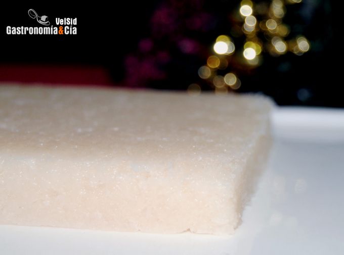 Turrón de coco casero