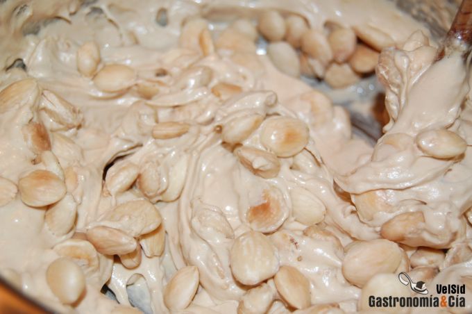 Turrón de almendra duro