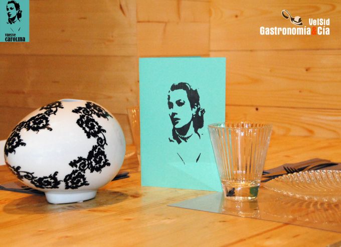 Vuelve Carolina Tapas, Bar, Taula