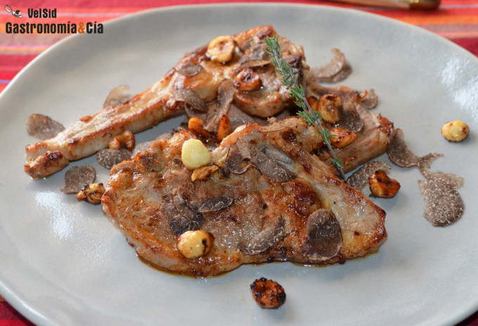 Cordero con mantequilla, avellanas y trufa negra