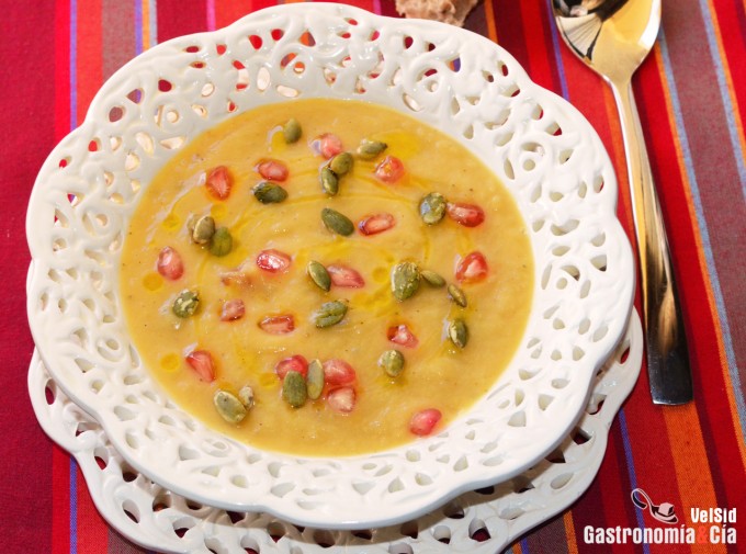 Crema de calabaza, chirivía y salvia