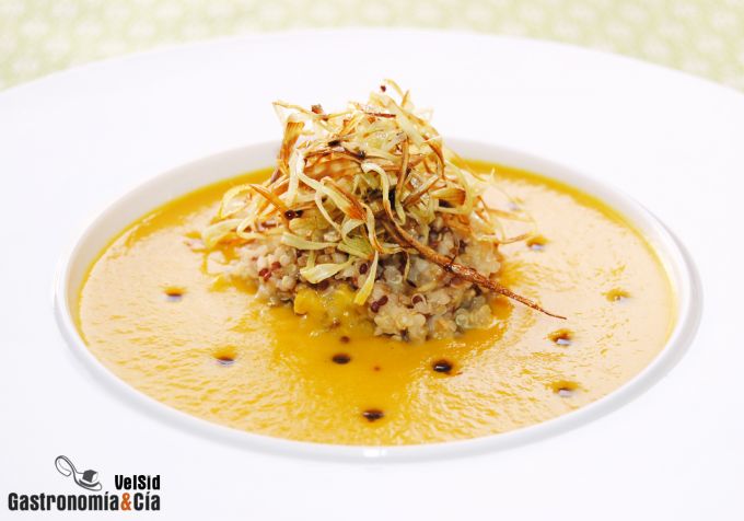 Crema de zanahoria con quinoa y bulgur