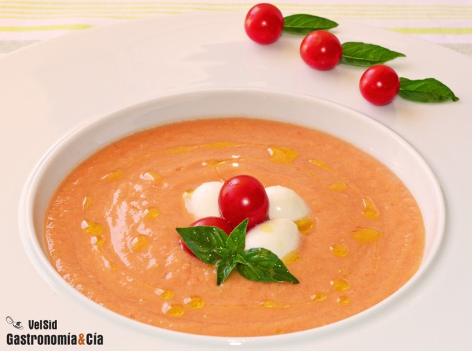 Gazpacho de melocotón