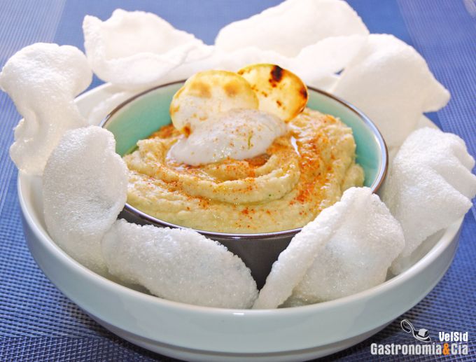 Hummus con leche de coco y shichimi togarashi