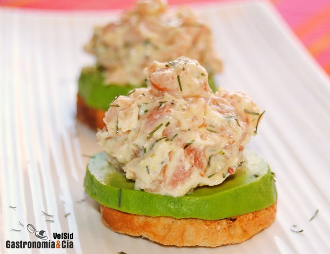 Rillettes de salmón marinado a la mostaza