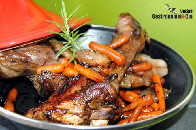 Tajine de cordero y zanahoria al romero