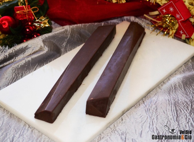 Turrón de Nutella y avellanas