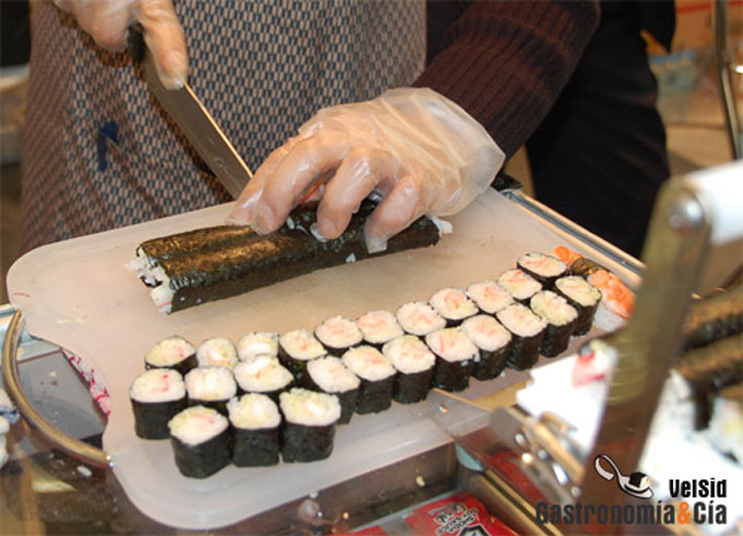 Degustación de makis Maki elaboración