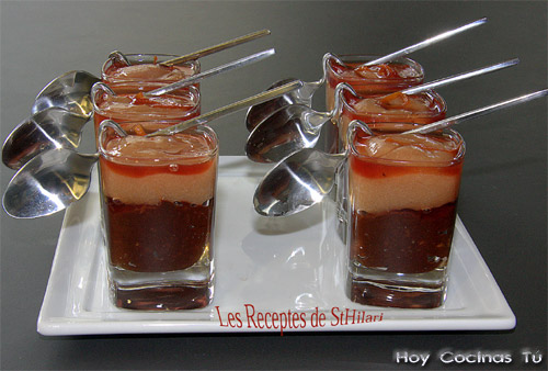 Vasitos de chocolate con puré de pera al cava rosado Hoy Cocinas Tú