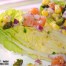Ensalada de cogollos de Tudela con salmón, pistachos, maíz dulce