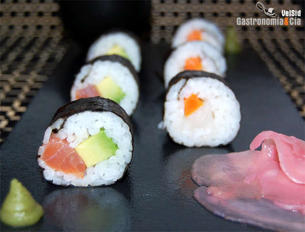 Recetas de sushi para una comida japonesa